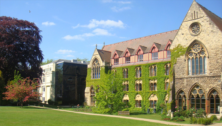 ボーディングスクール