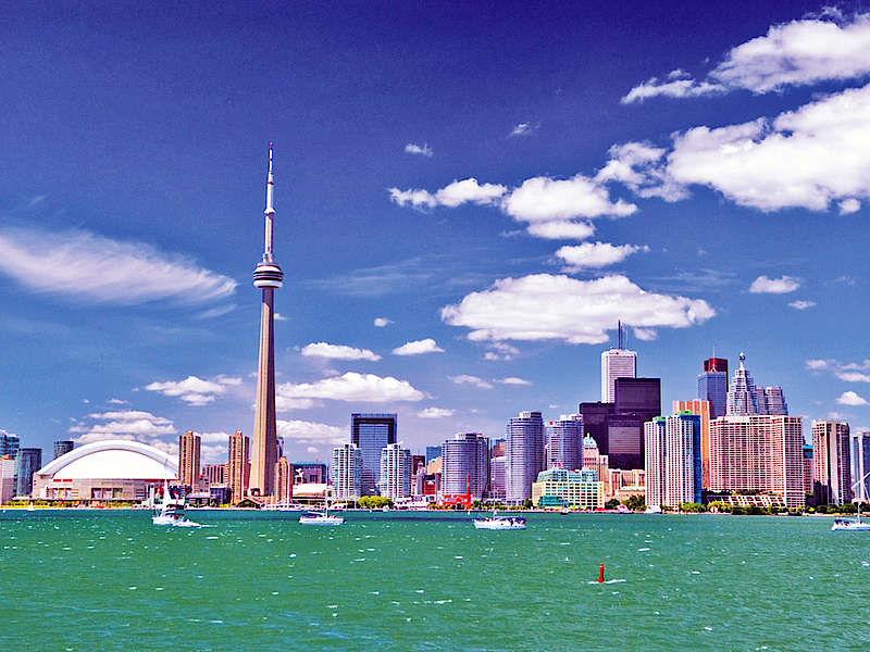 カナダ最大の都市、トロントを楽しもう　Sprachcaffe Toronto
